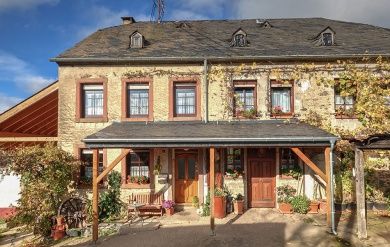 Weinhaus Dawen-Weibler - Gästezimmer & Straußwirtschaft direkt am Saar-Hunsrücksteig