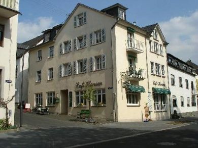 Ferienwohnungen & Café Hansen