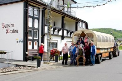 Weingut Basten - Pension & Ferienwohnungen