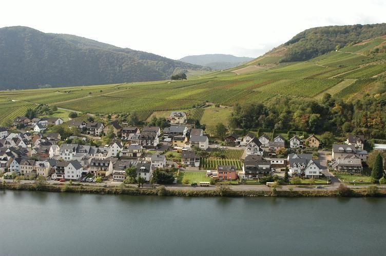 Blick auf Ellenz, Gästehaus Boos