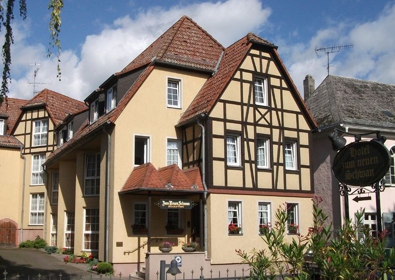 Hotel Zum Neuen Schwan - direkt am Rhein