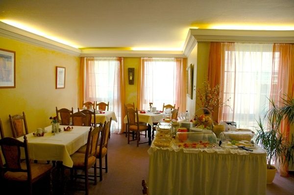 Hotel Zum Neuen Schwan - direkt am Rhein