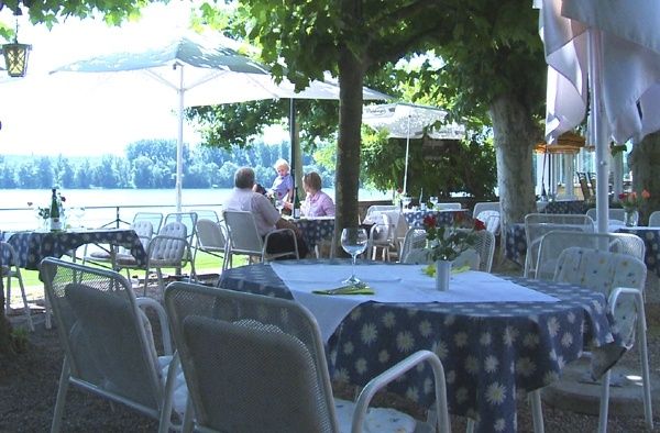 Hotel Zum Neuen Schwan - direkt am Rhein