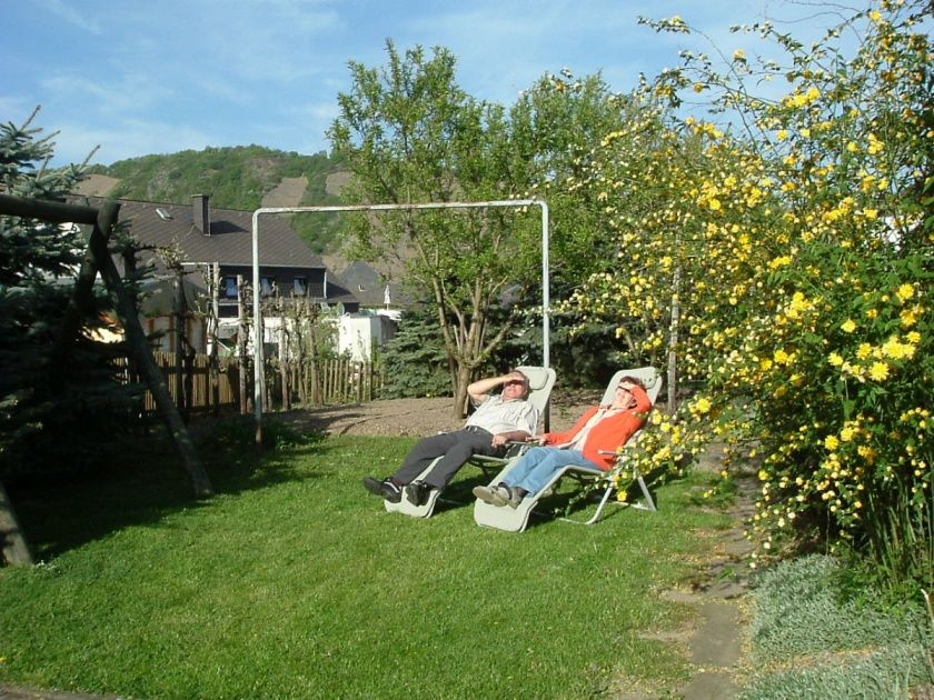 Gästehaus Thomas-preiswerte Unterkünfte, ruhiges + schönes Haus; Weinlese erleben