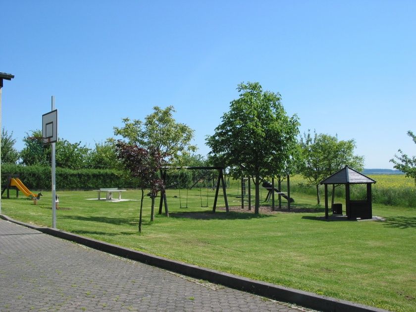 Spielplatz 300m von FeWo