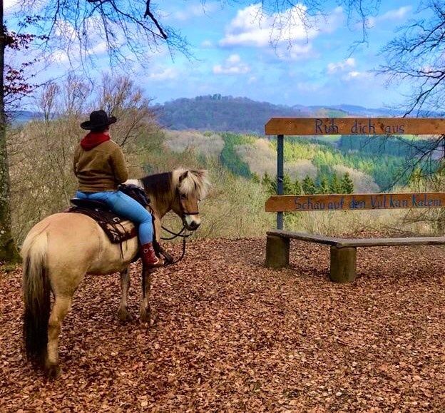 Einer der schönen Ausblicke auf unseren geführten Wanderritten