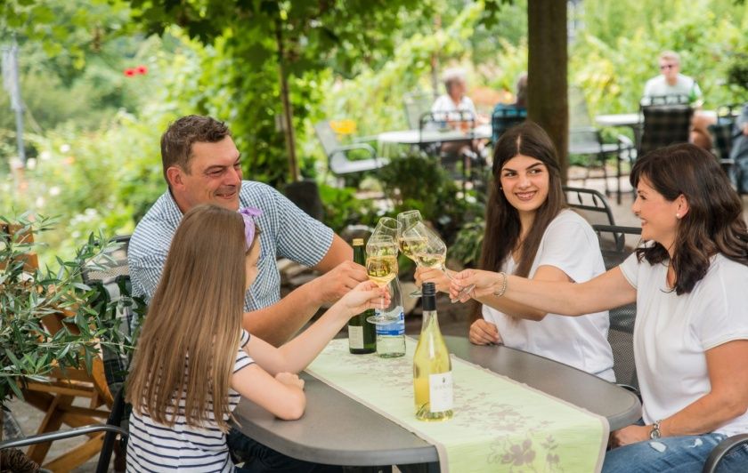 Gästehaus und Weingut Erich Serwazi