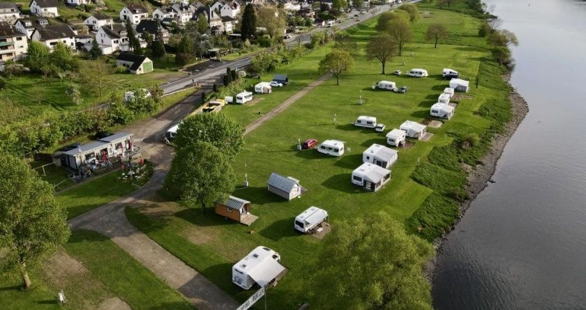 Camping Burgen - Campingplatz an der Mosel