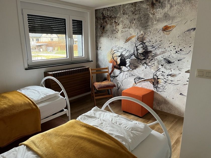 Schlafzimmer 2 auf der Etage mit 2 Einzelbetten 