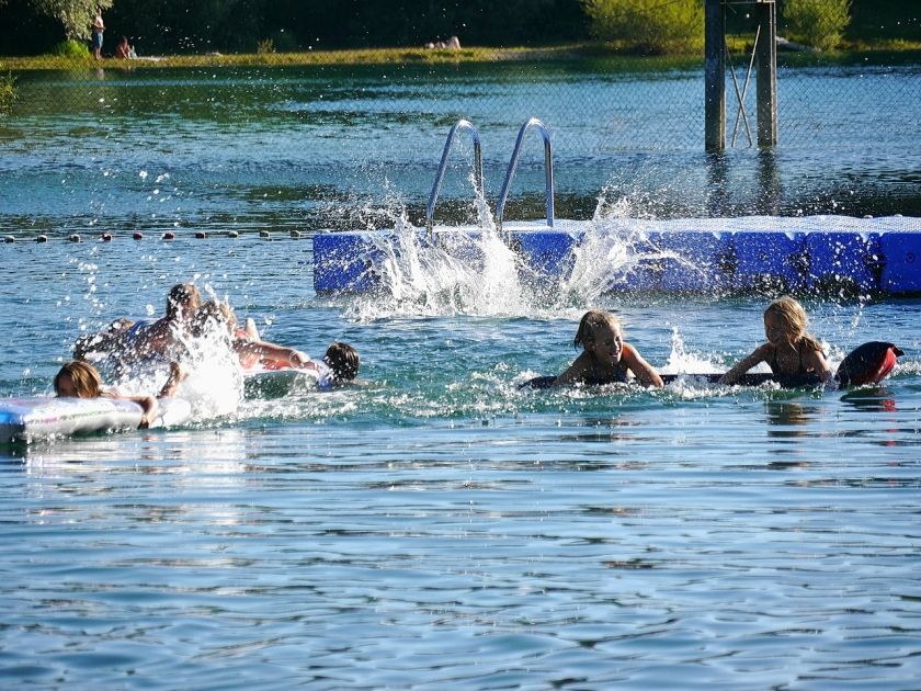 s´ Bad - Schwimmbad Waldkirch